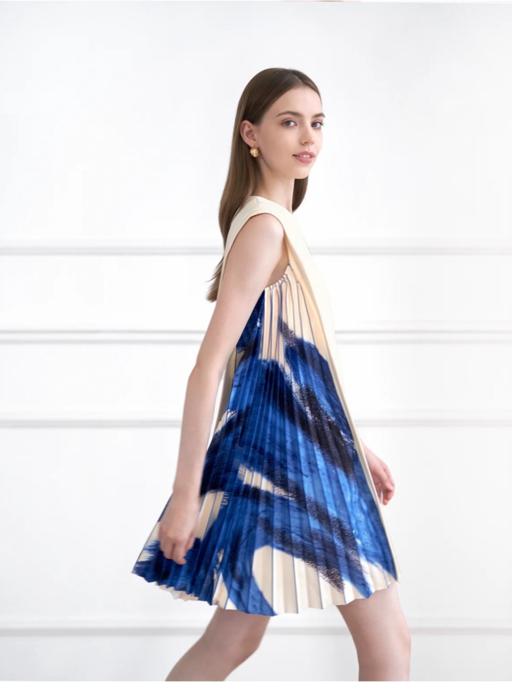 Side Printed Pleated Shift Dress - Ivory and Blue - size S